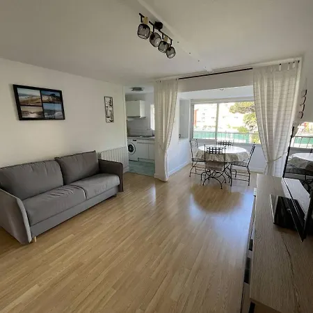 Apartman Confort, A 200m De La Avec Parking Prive Et Piscine - Fr-1-723-64 *